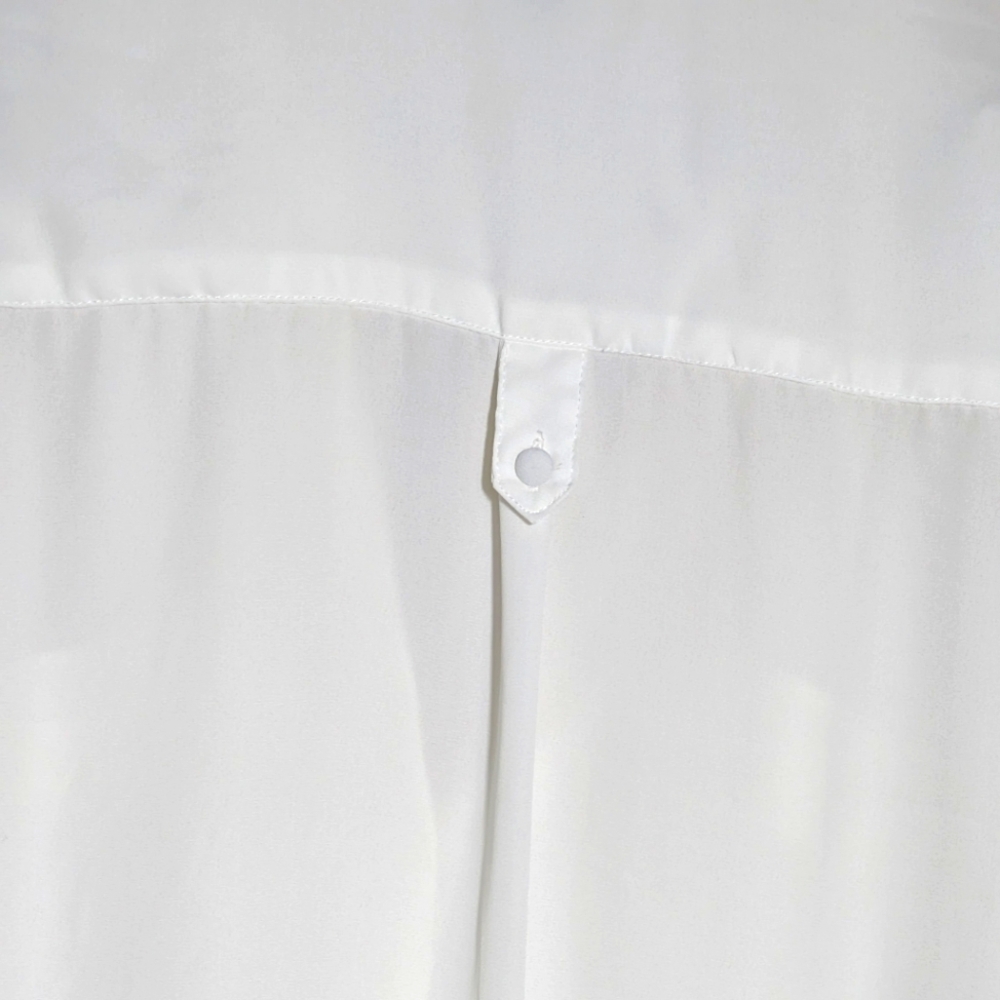 Torrid Harper Georgette White/Cream 3/4 tab sleeve | Size 3 (22-24) - Picture 3 of 3